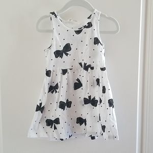 Light weight sleeveless summer baby girl dress
